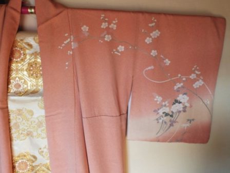 Kimono hanger
